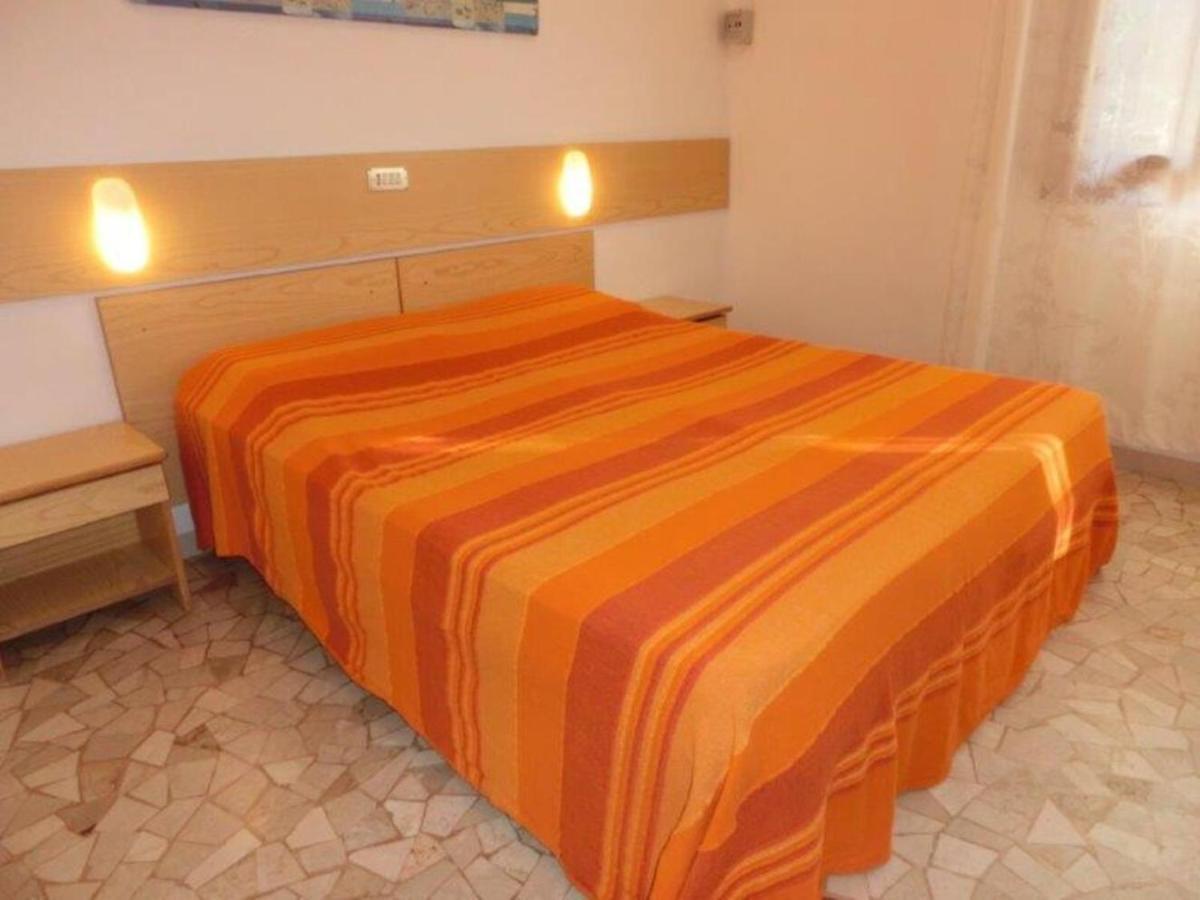 Apartment Adorable For 8 People Close To The Sea